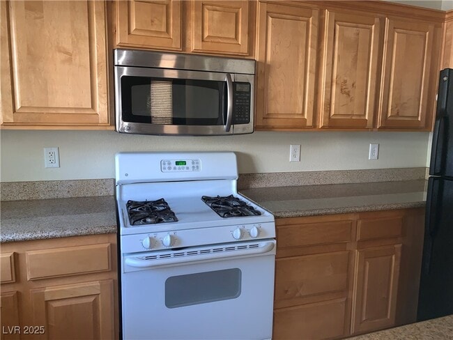 Building Photo - 10952 Scotch Rose St