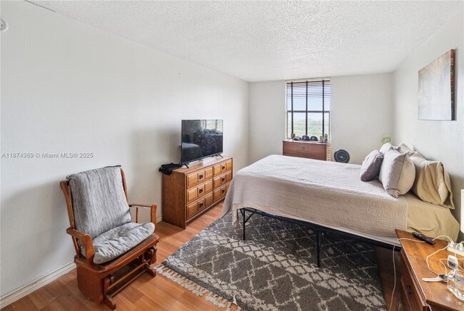 Building Photo - 13499 Biscayne Blvd