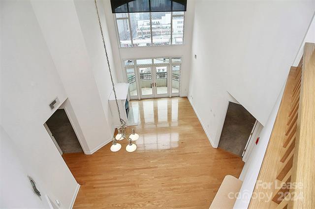 Foto del edificio - 401 N Church St