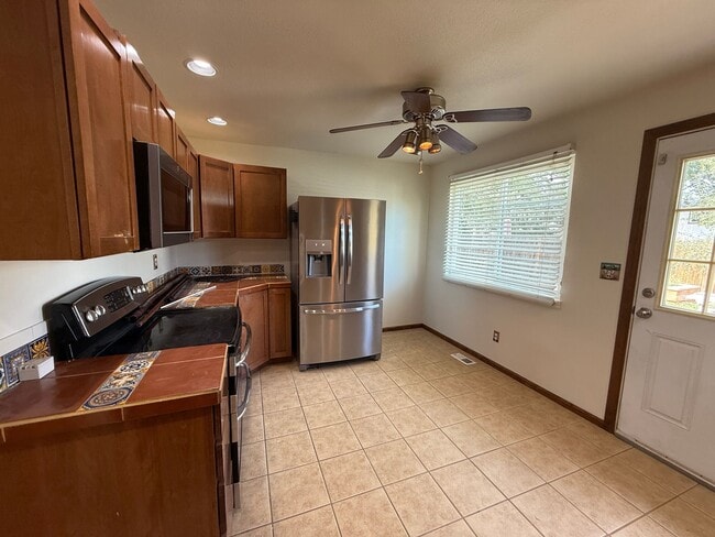 Building Photo - 1150 Mt Werner Cir