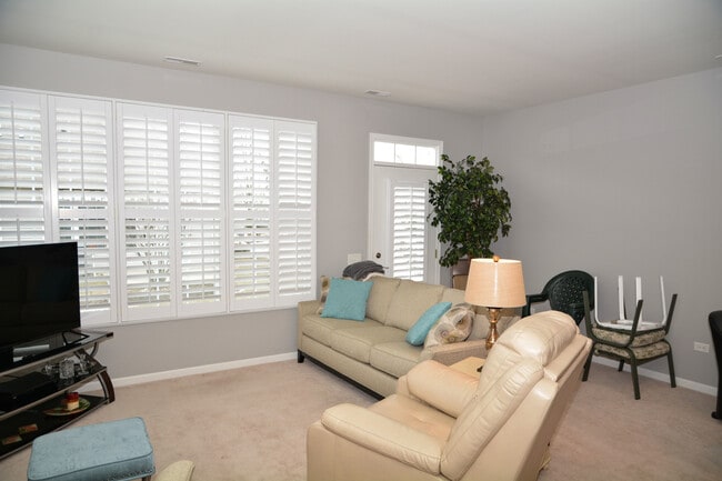 Building Photo - 13540 Yellow Pine Dr