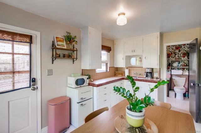 Foto del edificio - 5438 Gilbert Dr