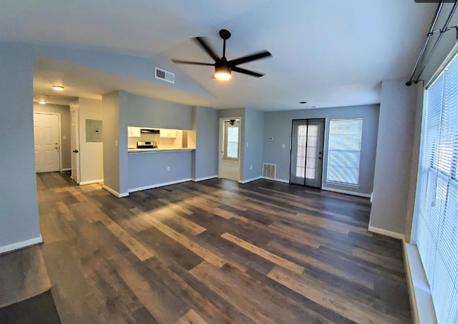 Building Photo - 20960 Timber Ridge Ter