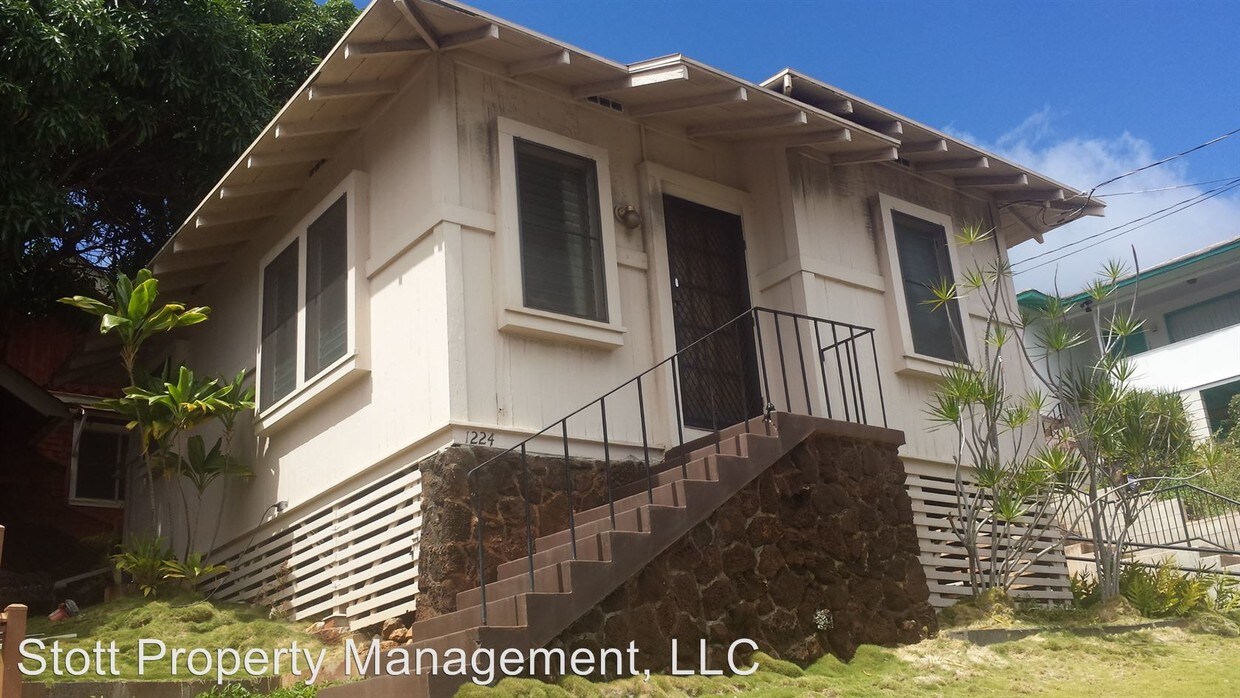 Primary Photo - 1224 Koko Head Ave