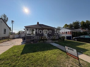 Building Photo - 177 Country Club Dr