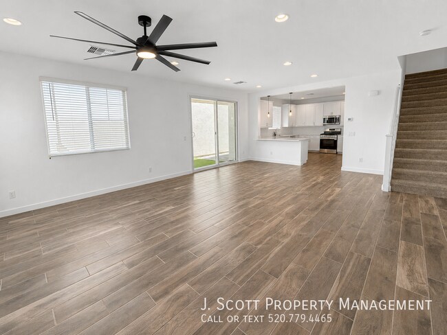 Foto del edificio - 3347 South Lily-