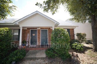Building Photo - 2738 W Tharpe St
