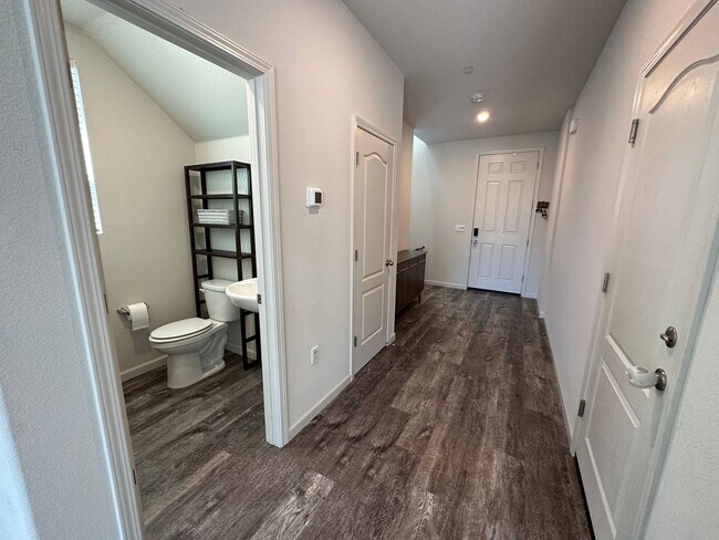 Foto del edificio - Energy Efficient Oakley Home Gated Community
