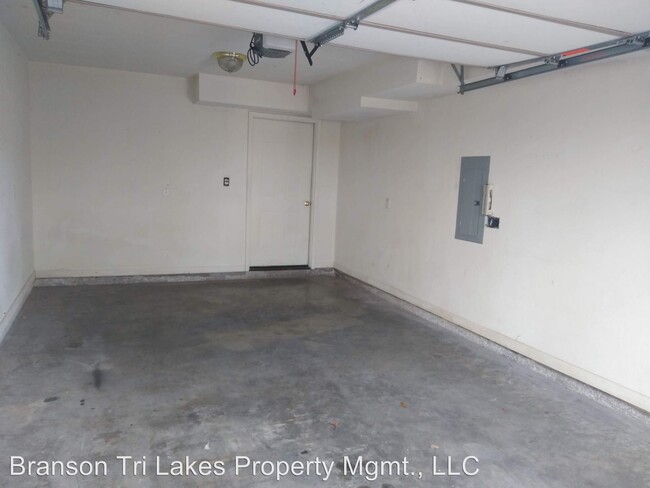 Building Photo - 1292 Hillcrest Pl