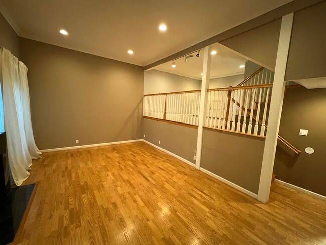 Photo - 2005 W Culver Avenue #3 Townhome