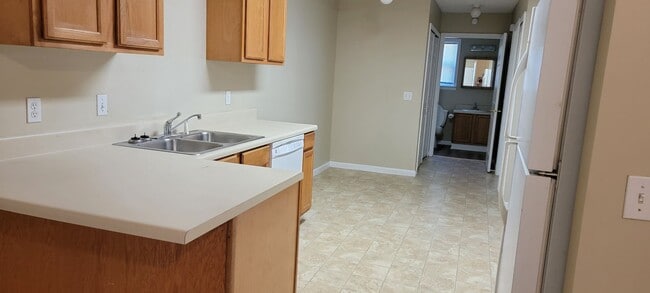 Foto del edificio - 2409-2413 Allison Ave