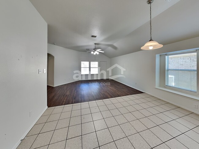 Foto del edificio - 21515 Rose Mill Dr