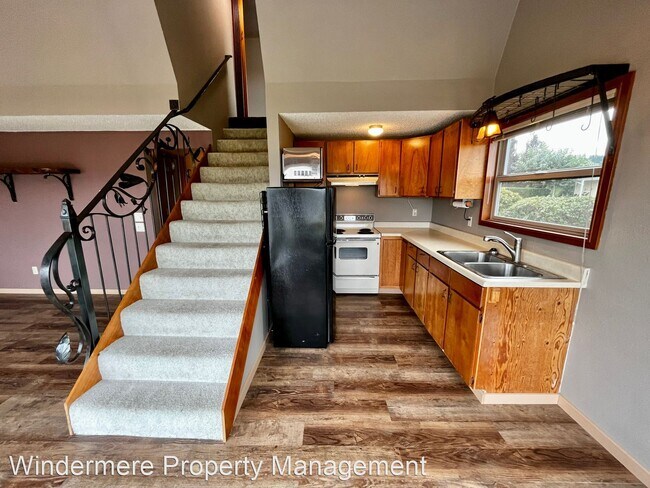 Foto del edificio - 2 br, 1 bath House - 38012 BAY STREET