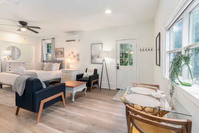 Photo - 2950 Ashley River Rd Apartment