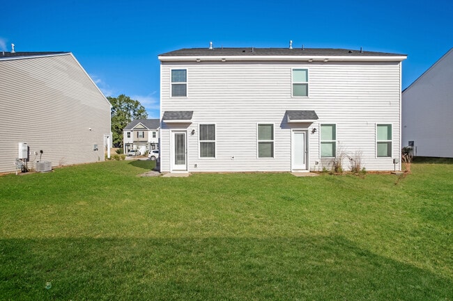 Building Photo - 228 Satin Walnut Wy