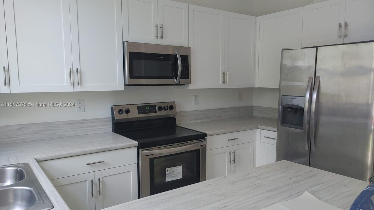 Foto del edificio - 28771 SW 132nd Ct