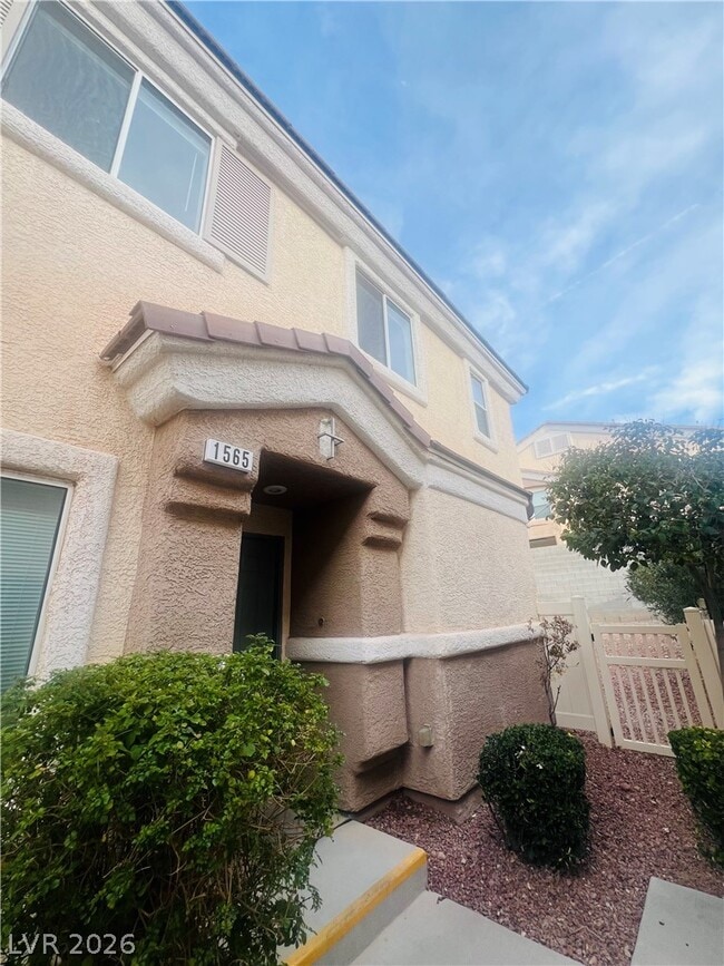 Building Photo - 1565 Buffalo Brubaker Ln