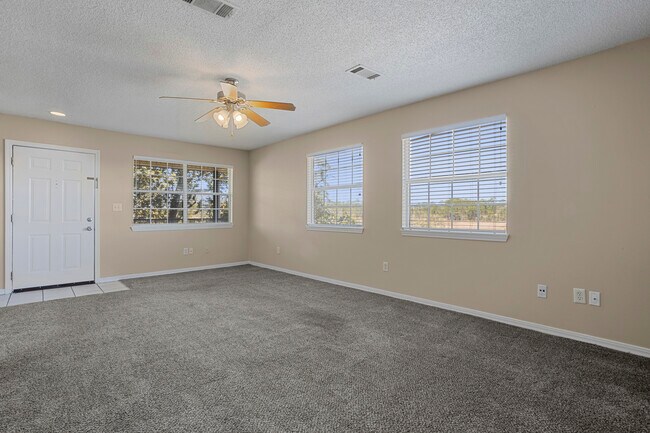 Foto del edificio - 3230 Cumberland Rd