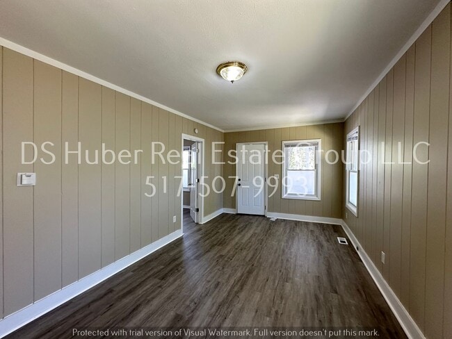 Building Photo - 1207 Glenn Street Lansing, MI 48915