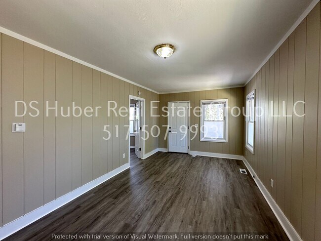 Foto del edificio - 1207 Glenn Street Lansing, MI 48915