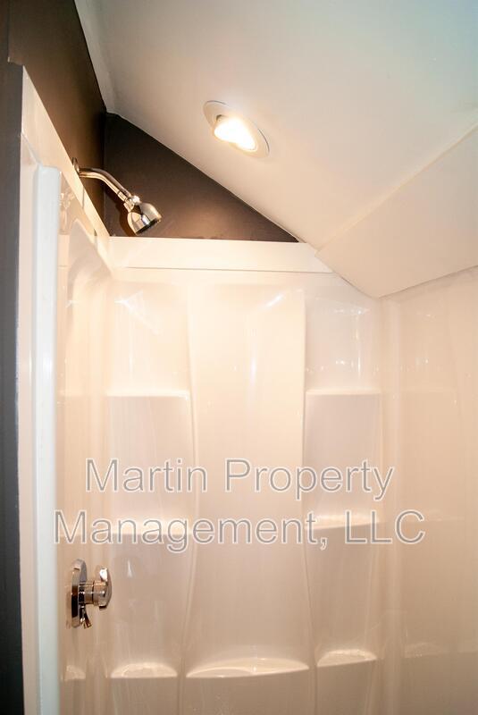 Building Photo - 45 Lyman St