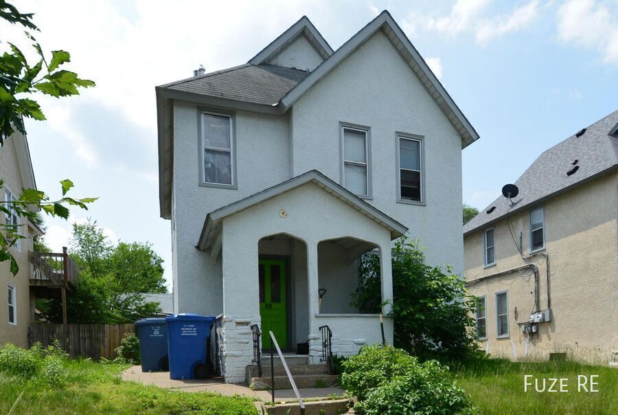 Foto principal - 920 22nd Ave NE