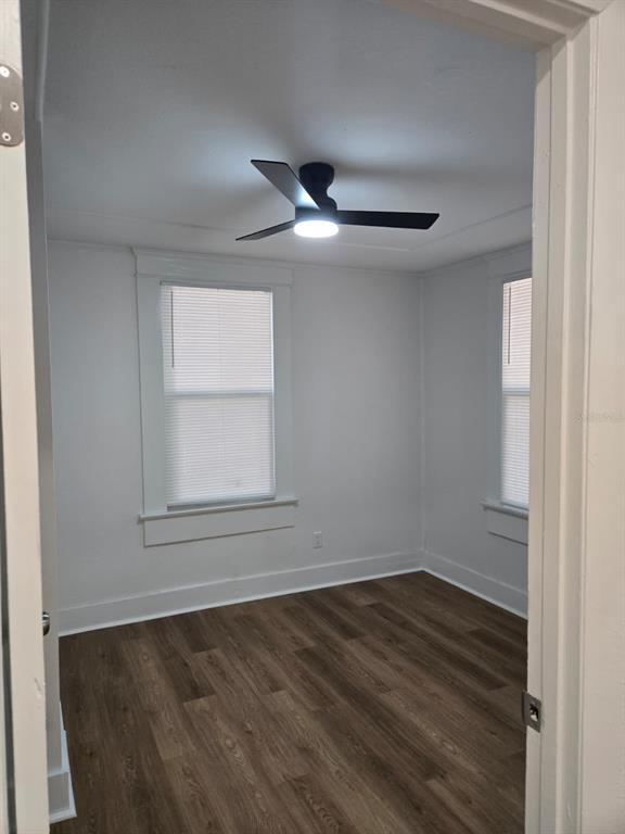 Foto del edificio - 709 E James St