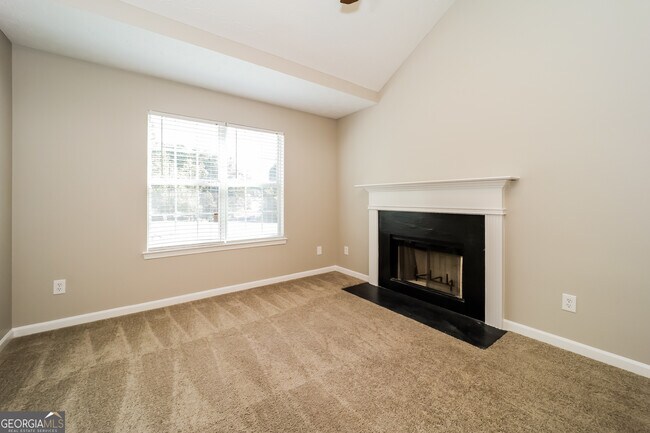 Building Photo - 4020 Melanie Woods Dr