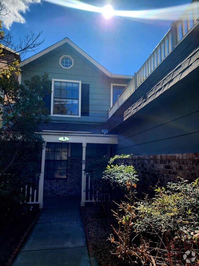 Juan Tabo Apartments under 2,500 Albuquerque, NM 1 Rentals