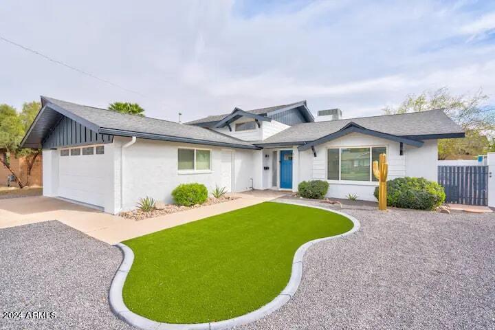 Foto principal - 8631 E Valley View Rd