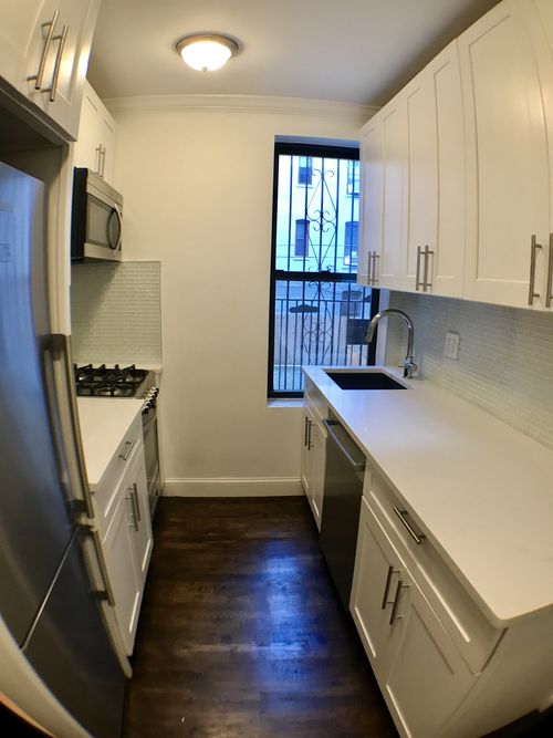 Foto del edificio - 2465 38th St