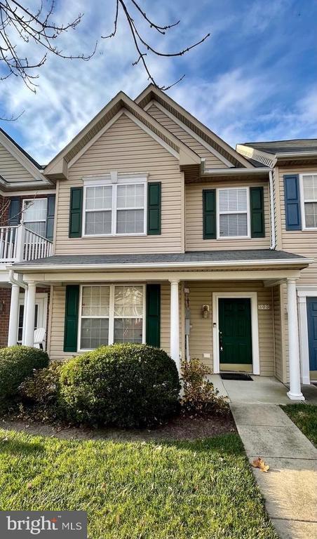 Foto del edificio - 303 Leontyne Pl