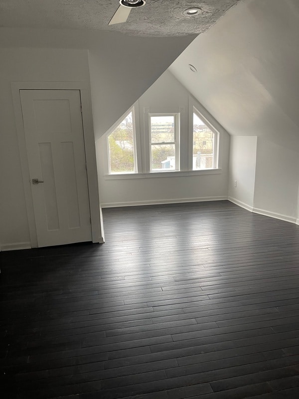 Photo - 2832 Stanton Ave Apartment