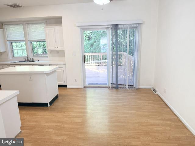 Foto del edificio - 7500 Cove Point Way