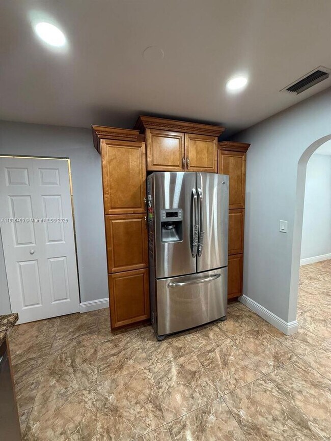 Foto del edificio - 4281 NW 35th Terrace