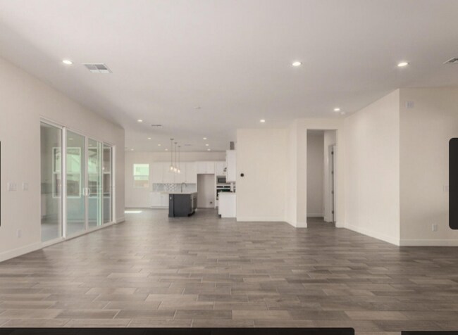 Foto del edificio - 17233 W Dartmouth St