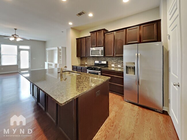 Foto del edificio - 2643 Portbury Place Northeast
