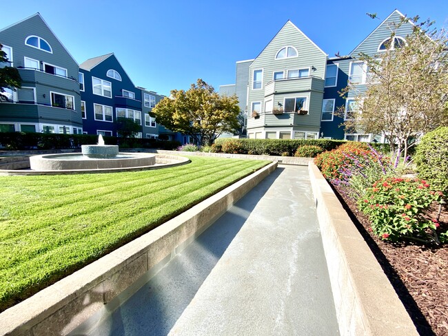 Building Photo - 411 Park Ave