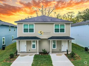 Building Photo - 6145 Delmar Pl