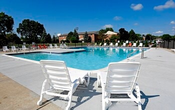 Building Photo - The Loop on Greenfield
