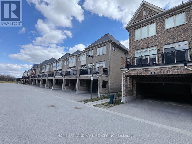 Building Photo - 29 Sharbot Ln