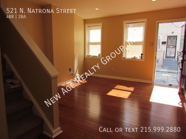 Building Photo - Beautiful home available near 32nd & Brand...