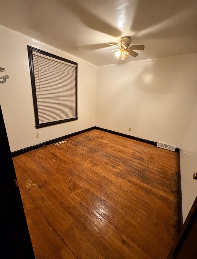 Foto del edificio - 2512 N 35th St