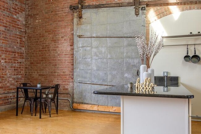 Industrial kitchen - Tower Press