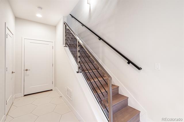 Building Photo - 1584 Quitman St