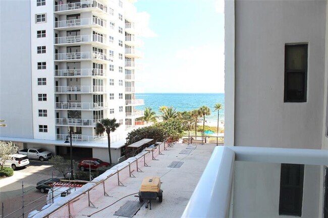 Building Photo - 1000 S Ocean Blvd