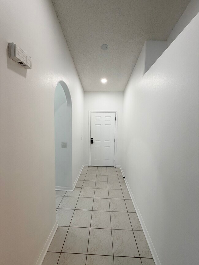 Foto del edificio - 6 Folson Ln