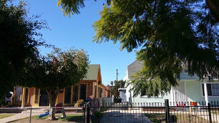 Foto principal - 943 N Oxford Ave