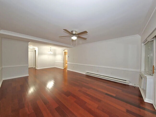 Foto del edificio - 605 Woodland Hills Rd