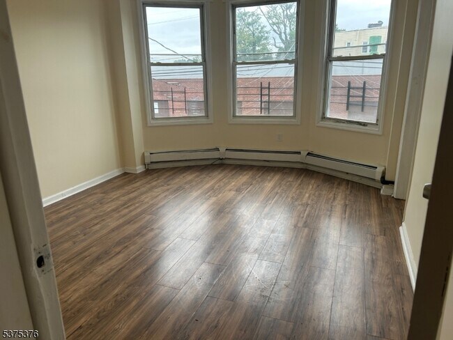 Foto del edificio - 339 16th Ave